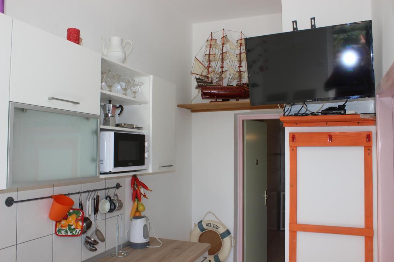 Apartments Blue Sea Mali Losinj Bagian luar foto