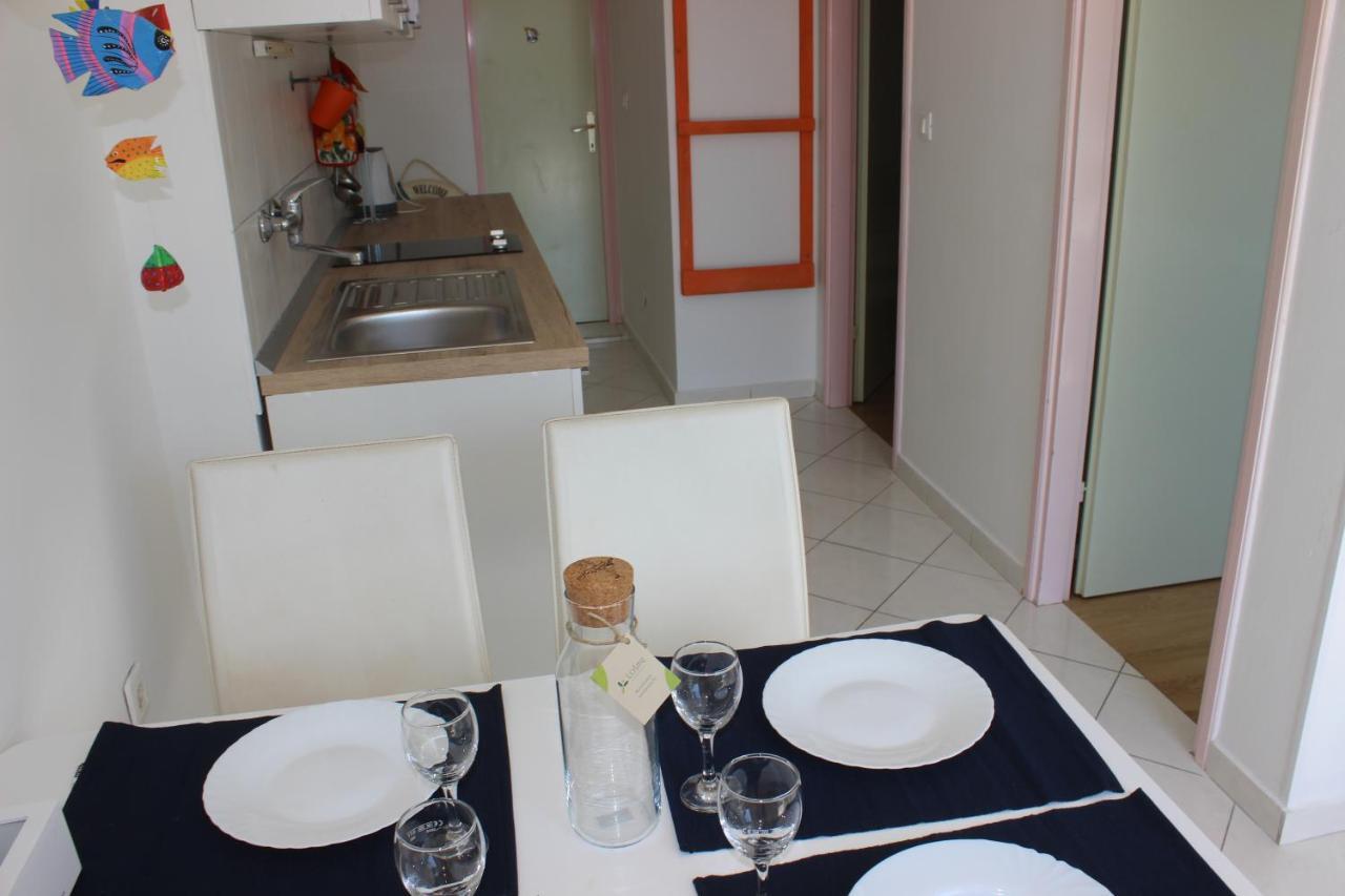 Apartments Blue Sea Mali Losinj Bagian luar foto