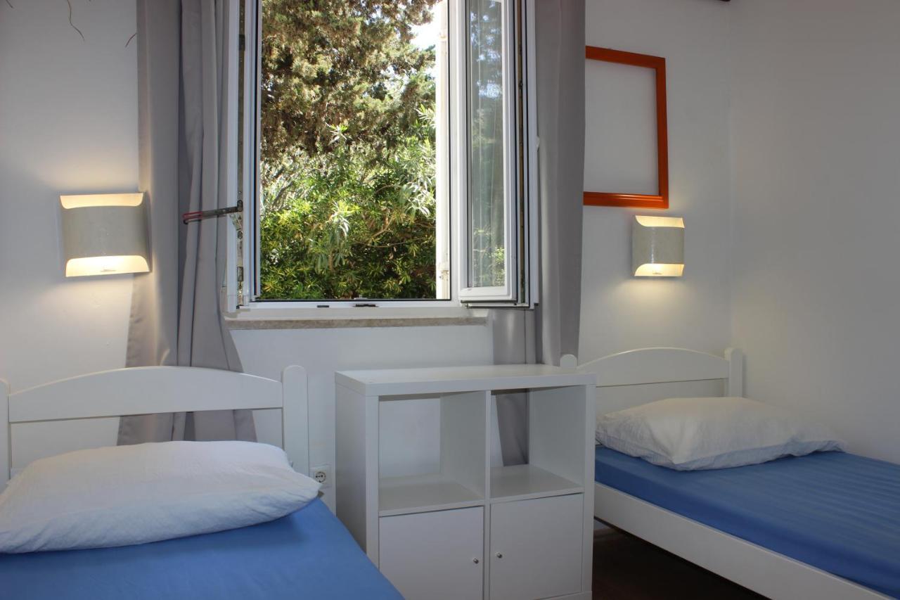 Apartments Blue Sea Mali Losinj Bagian luar foto