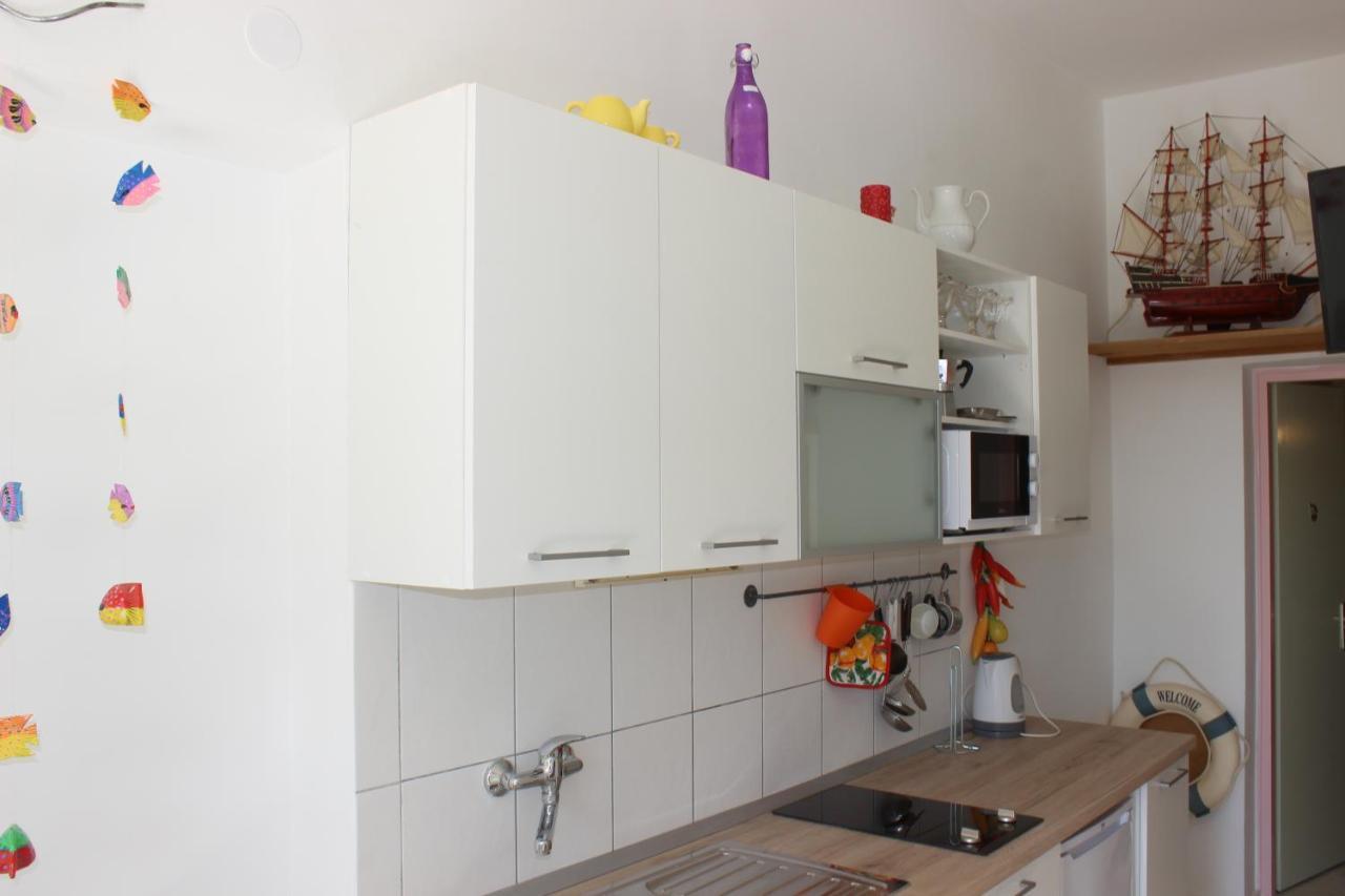 Apartments Blue Sea Mali Losinj Bagian luar foto