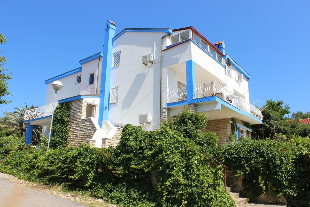 Apartments Blue Sea Mali Losinj Bagian luar foto
