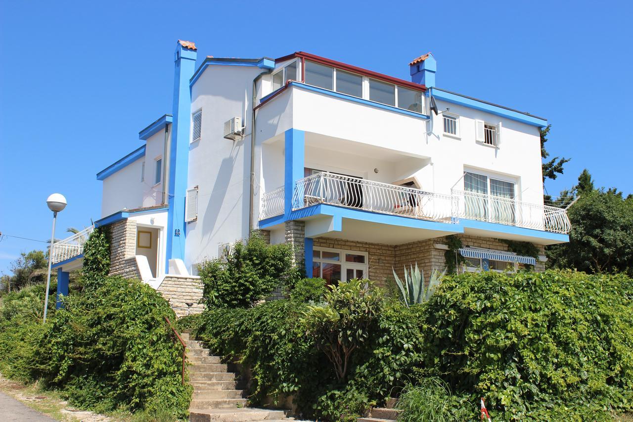 Apartments Blue Sea Mali Losinj Bagian luar foto
